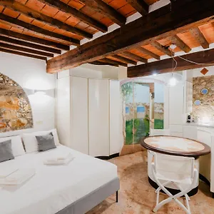 Appartamento 07, Forte dei Marmi